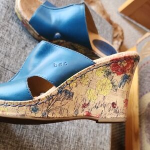 b.o.c. Blue Wedge Sandals with Cork Heel